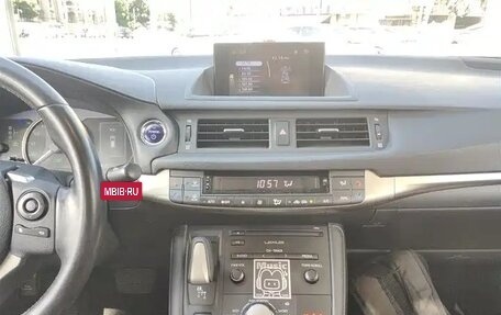 Lexus CT I рестайлинг, 2021 год, 2 200 000 рублей, 11 фотография