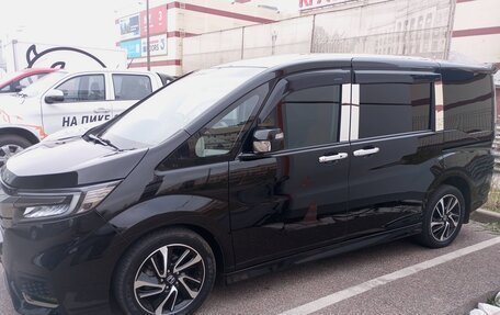 Honda Stepwgn IV, 2020 год, 2 770 000 рублей, 2 фотография