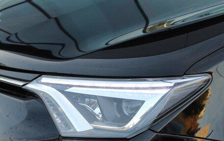 Toyota RAV4, 2019 год, 2 815 000 рублей, 15 фотография