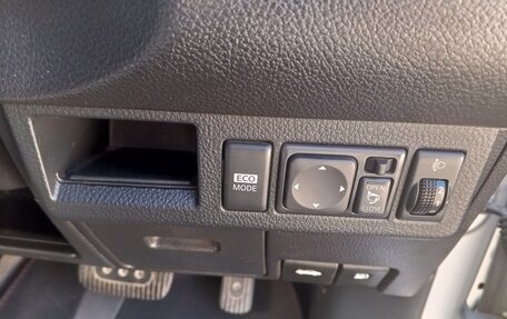 Nissan Tiida, 2012 год, 830 000 рублей, 13 фотография