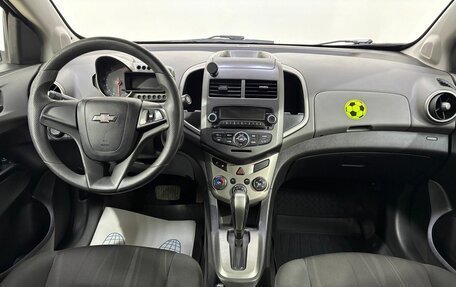 Chevrolet Aveo III, 2012 год, 595 000 рублей, 10 фотография