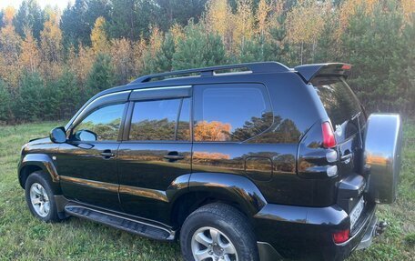 Toyota Land Cruiser Prado 120 рестайлинг, 2004 год, 2 100 000 рублей, 6 фотография