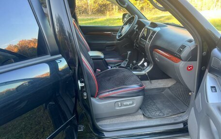 Toyota Land Cruiser Prado 120 рестайлинг, 2004 год, 2 100 000 рублей, 13 фотография
