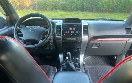 Toyota Land Cruiser Prado 120 рестайлинг, 2004 год, 2 100 000 рублей, 15 фотография