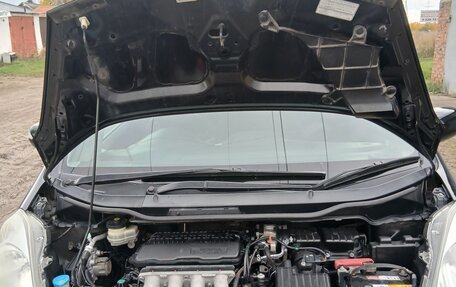 Honda Fit III, 2010 год, 750 000 рублей, 18 фотография