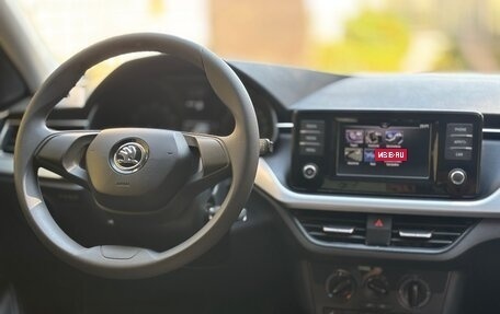Skoda Rapid II, 2020 год, 990 000 рублей, 13 фотография