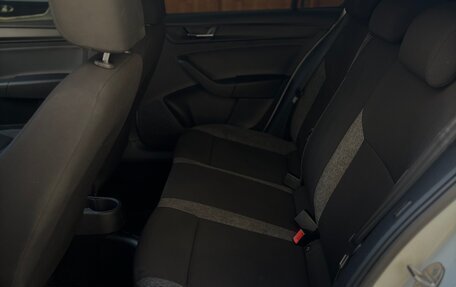 Skoda Rapid II, 2020 год, 990 000 рублей, 23 фотография