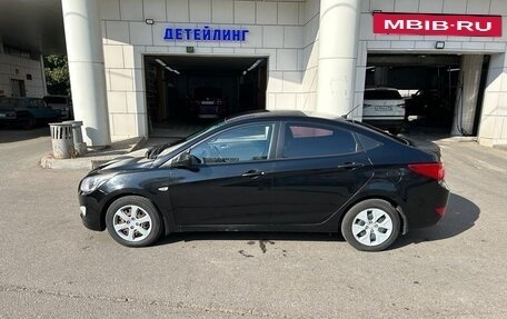 Hyundai Solaris II рестайлинг, 2015 год, 610 000 рублей, 3 фотография