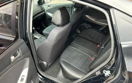 Hyundai Solaris II рестайлинг, 2015 год, 610 000 рублей, 10 фотография