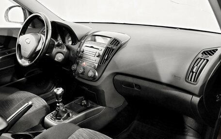 KIA cee'd I рестайлинг, 2009 год, 540 000 рублей, 10 фотография
