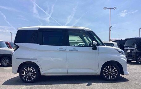 Toyota Roomy I, 2022 год, 900 000 рублей, 6 фотография