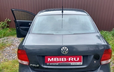 Volkswagen Polo VI (EU Market), 2011 год, 750 000 рублей, 3 фотография