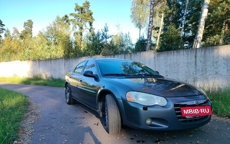 Chrysler Sebring II, 2004 год, 450 000 рублей, 2 фотография