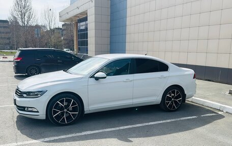 Volkswagen Passat B8 рестайлинг, 2019 год, 2 600 000 рублей, 5 фотография