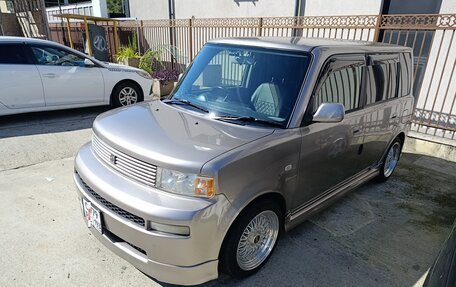 Toyota bB I рестайлинг, 2003 год, 1 000 000 рублей, 2 фотография