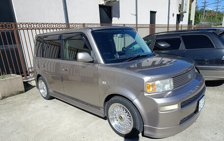 Toyota bB I рестайлинг, 2003 год, 1 000 000 рублей, 6 фотография