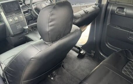 Toyota bB I рестайлинг, 2003 год, 1 000 000 рублей, 34 фотография