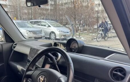 Toyota bB I рестайлинг, 2003 год, 1 000 000 рублей, 40 фотография