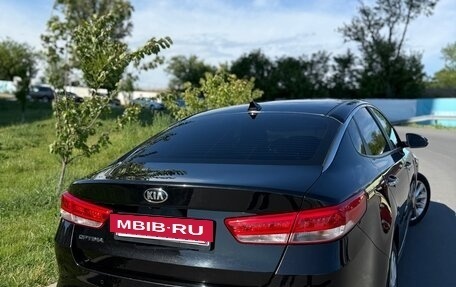 KIA Optima IV, 2016 год, 1 800 000 рублей, 10 фотография