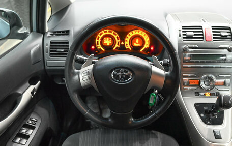 Toyota Auris II, 2008 год, 800 000 рублей, 12 фотография