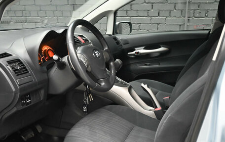 Toyota Auris II, 2008 год, 800 000 рублей, 18 фотография