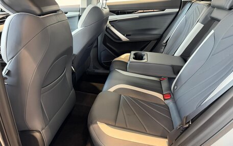 Geely Atlas, 2024 год, 3 512 990 рублей, 14 фотография