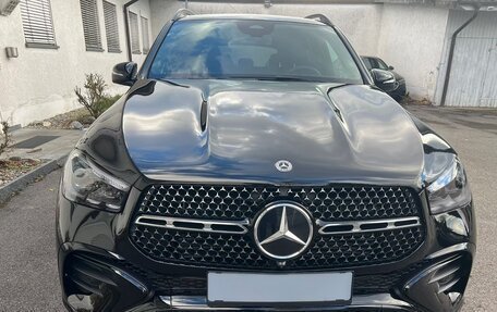 Mercedes-Benz GLE, 2025 год, 18 590 000 рублей, 1 фотография