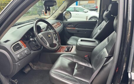 Chevrolet Tahoe III, 2011 год, 1 850 000 рублей, 5 фотография