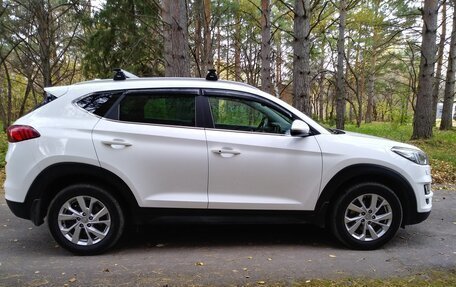 Hyundai Tucson III, 2019 год, 2 290 000 рублей, 2 фотография