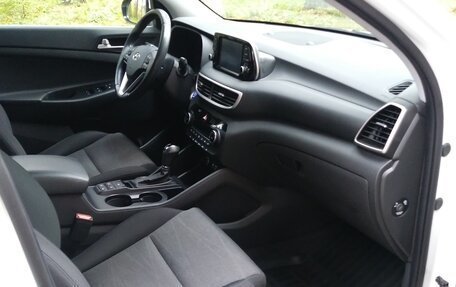 Hyundai Tucson III, 2019 год, 2 290 000 рублей, 8 фотография