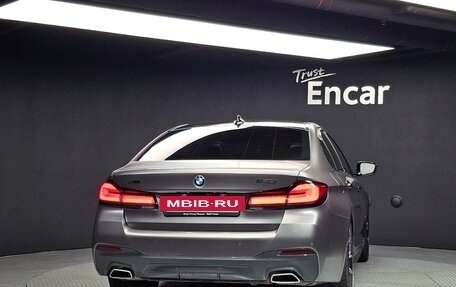 BMW 5 серия, 2022 год, 4 550 333 рублей, 3 фотография