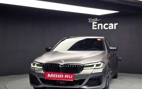 BMW 5 серия, 2022 год, 4 550 333 рублей, 2 фотография