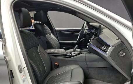 BMW 5 серия, 2022 год, 4 550 333 рублей, 7 фотография