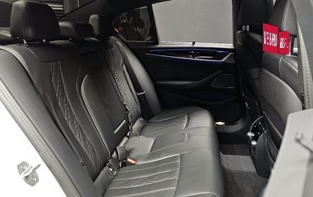 BMW 5 серия, 2022 год, 4 550 333 рублей, 9 фотография