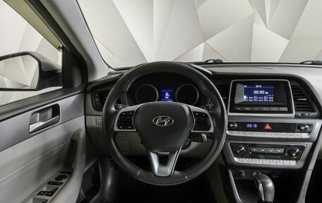 Hyundai Sonata VII, 2019 год, 1 799 410 рублей, 15 фотография