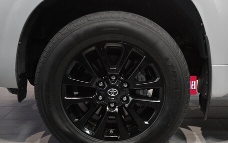 Toyota Land Cruiser Prado 150 рестайлинг 2, 2021 год, 4 990 000 рублей, 12 фотография
