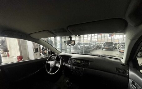 Toyota Corolla, 2005 год, 565 000 рублей, 10 фотография