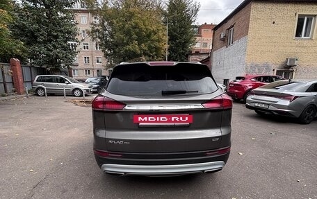 Geely Atlas, 2022 год, 1 680 000 рублей, 6 фотография