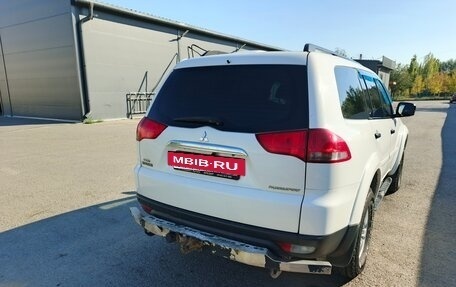 Mitsubishi Pajero Sport II рестайлинг, 2014 год, 1 850 000 рублей, 7 фотография