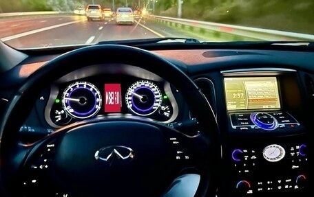 Infiniti QX50 I рестайлинг, 2014 год, 1 949 000 рублей, 2 фотография