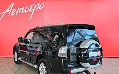 Mitsubishi Pajero IV, 2010 год, 1 935 000 рублей, 3 фотография
