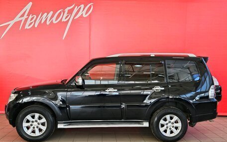 Mitsubishi Pajero IV, 2010 год, 1 935 000 рублей, 2 фотография