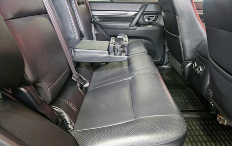 Mitsubishi Pajero IV, 2010 год, 1 935 000 рублей, 12 фотография