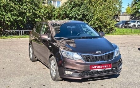 KIA Rio III рестайлинг, 2017 год, 725 000 рублей, 1 фотография
