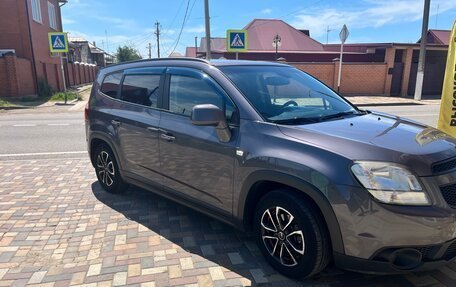Chevrolet Orlando I, 2011 год, 1 050 000 рублей, 2 фотография