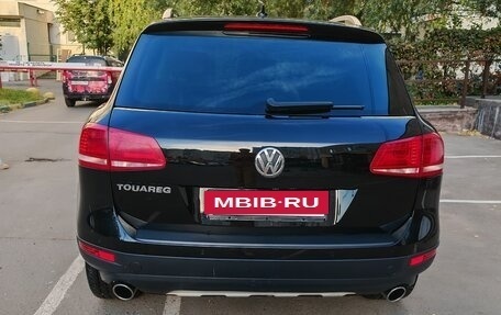 Volkswagen Touareg III, 2010 год, 1 950 000 рублей, 4 фотография
