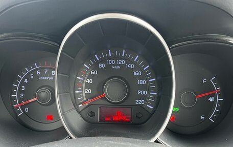 KIA Rio III рестайлинг, 2012 год, 850 000 рублей, 15 фотография