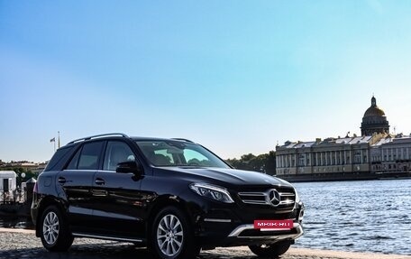 Mercedes-Benz GLE, 2016 год, 3 860 000 рублей, 2 фотография