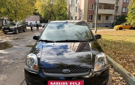 Ford Fiesta, 2006 год, 425 000 рублей, 1 фотография