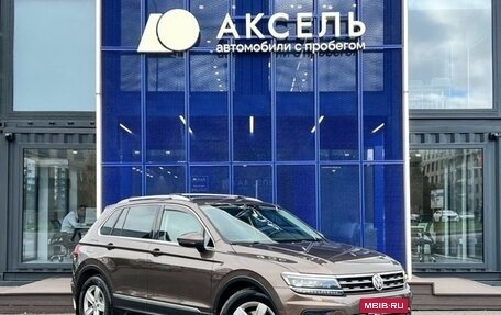 Volkswagen Tiguan II, 2017 год, 2 599 000 рублей, 3 фотография